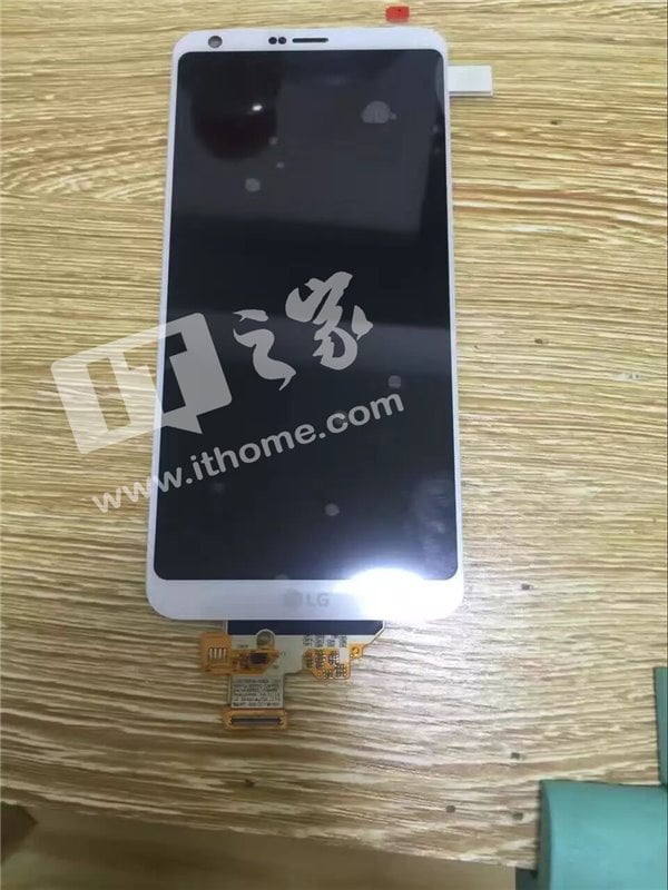 Fully assembled LG G6 front panel leaked